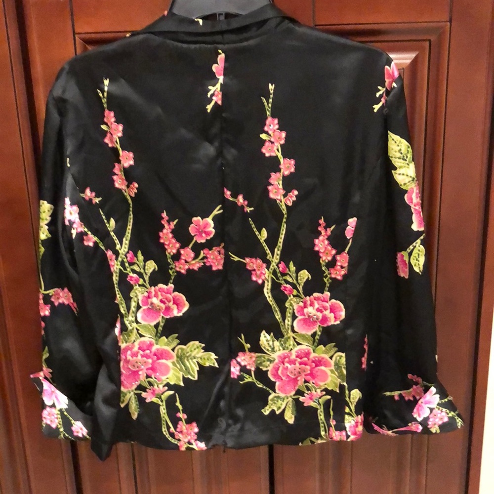 JS Boutique blouse - Picture 5 of 8